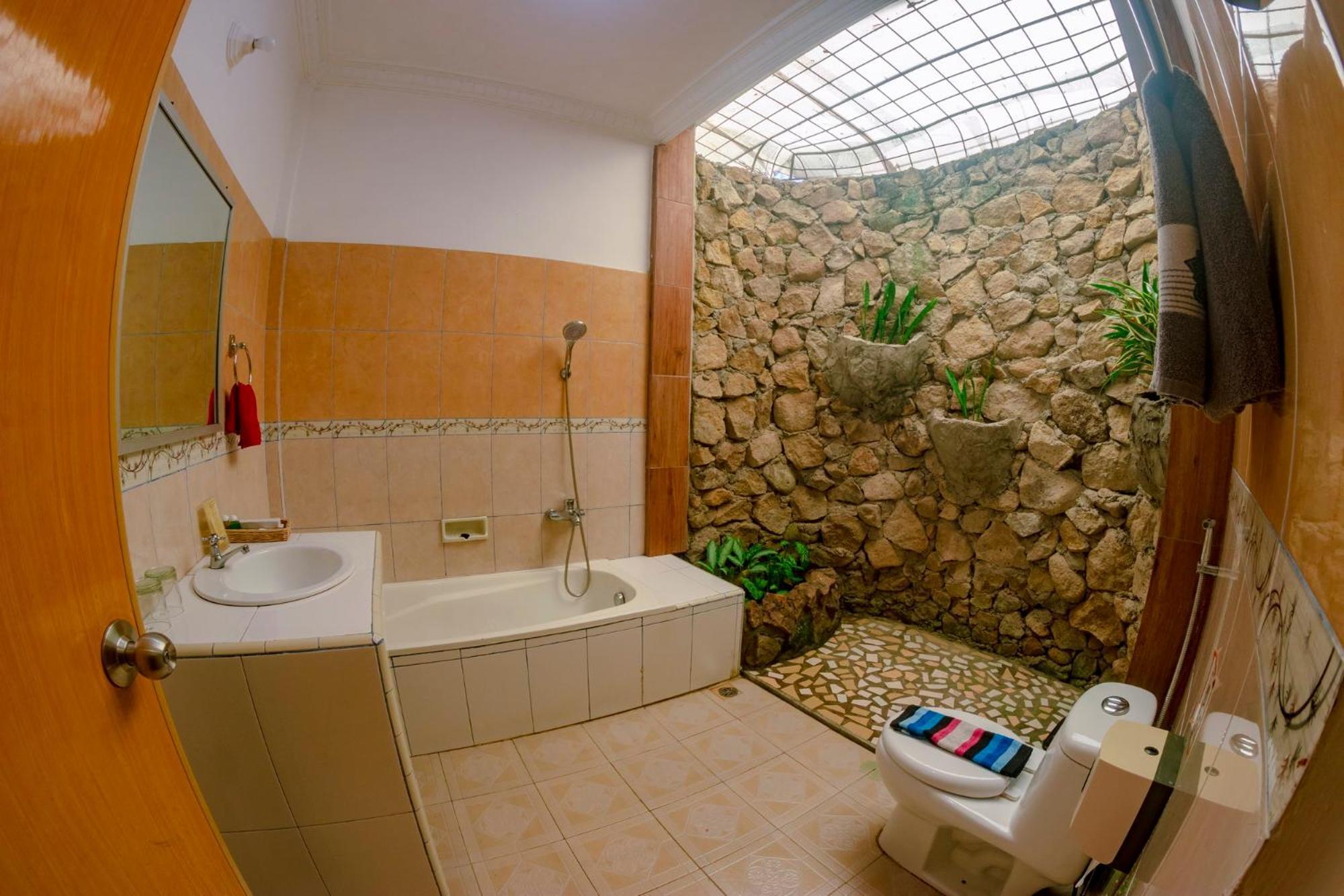 Tabo Cottages Tuk Tuk Exteriör bild